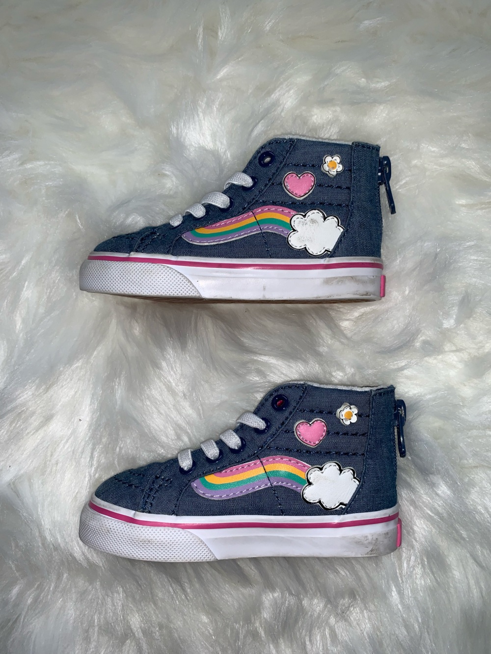 Vans Kids Navy High-Top Sneakers with Rainbow - Size 5.0